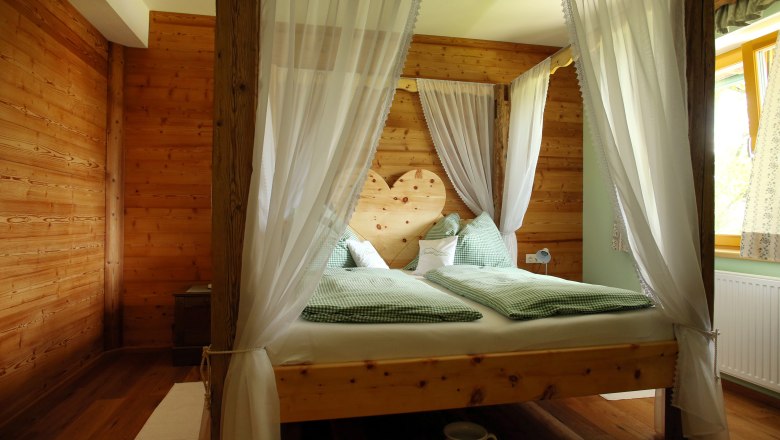 Ötscher Romantik Zimmer am Höchbauernhof, © weinfranz.at Ötscher Romantik Zimmer am Höchbauernhof, © weinfranz.at