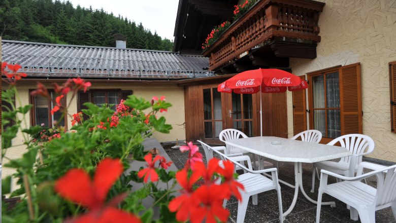 Terrace, © Tibor Borgyos Terrace, © Tibor Borgyos