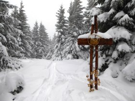 Cross at Hennesteck Winter (c) Karl Schachinger, &copy; Mostviertel