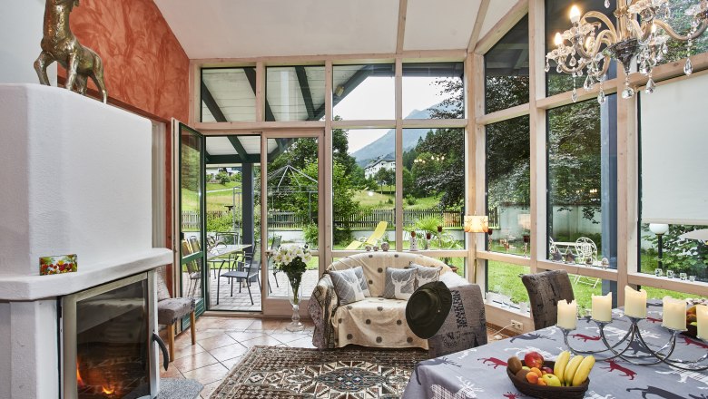 Wintergarten/ Wohnraum Ferienwohnung Ötscher, © FotoLois.com, Alois Spandl Wintergarten/ Wohnraum Ferienwohnung Ötscher, © FotoLois.com, Alois Spandl