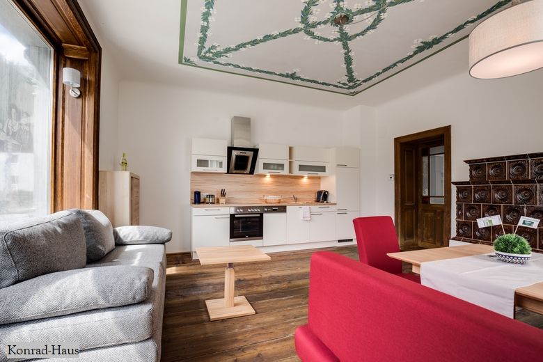Konrad House 2-person apartment