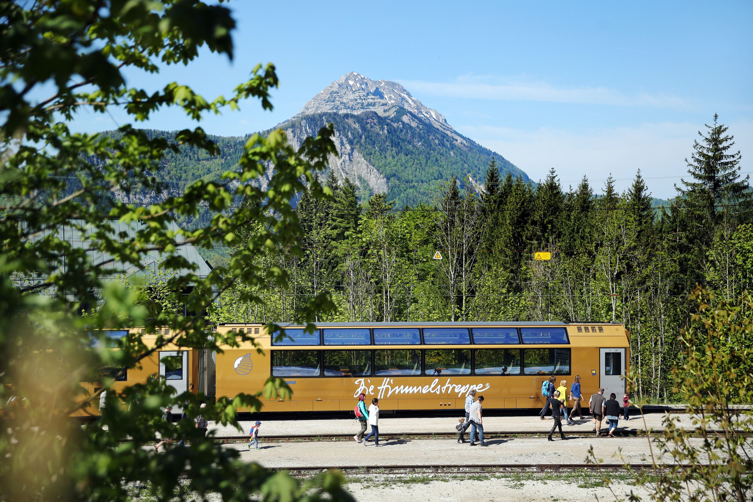 Enjoy the mountain panorama on the Mariazell railway
