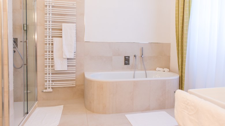 Bathroom, &copy; Peter Faschingleitner